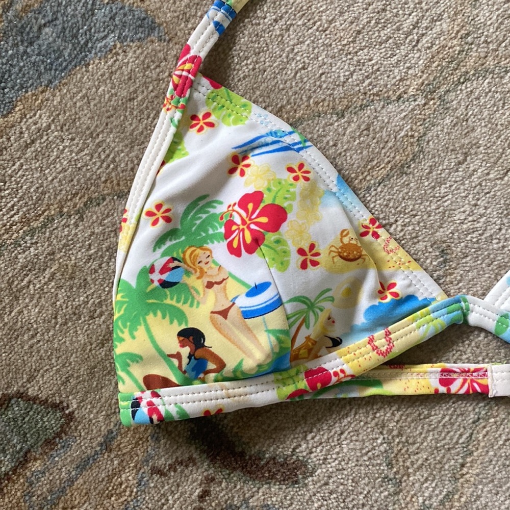 Y2K No Boundaries Printed Triangle Bikini Top - Picture 3 of 4